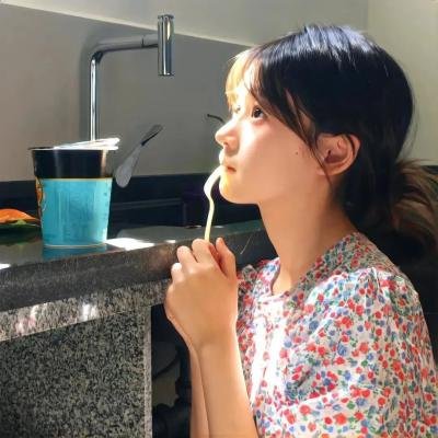 实力派歌手与前任深夜同框，后援会发声明，长达一周引热议